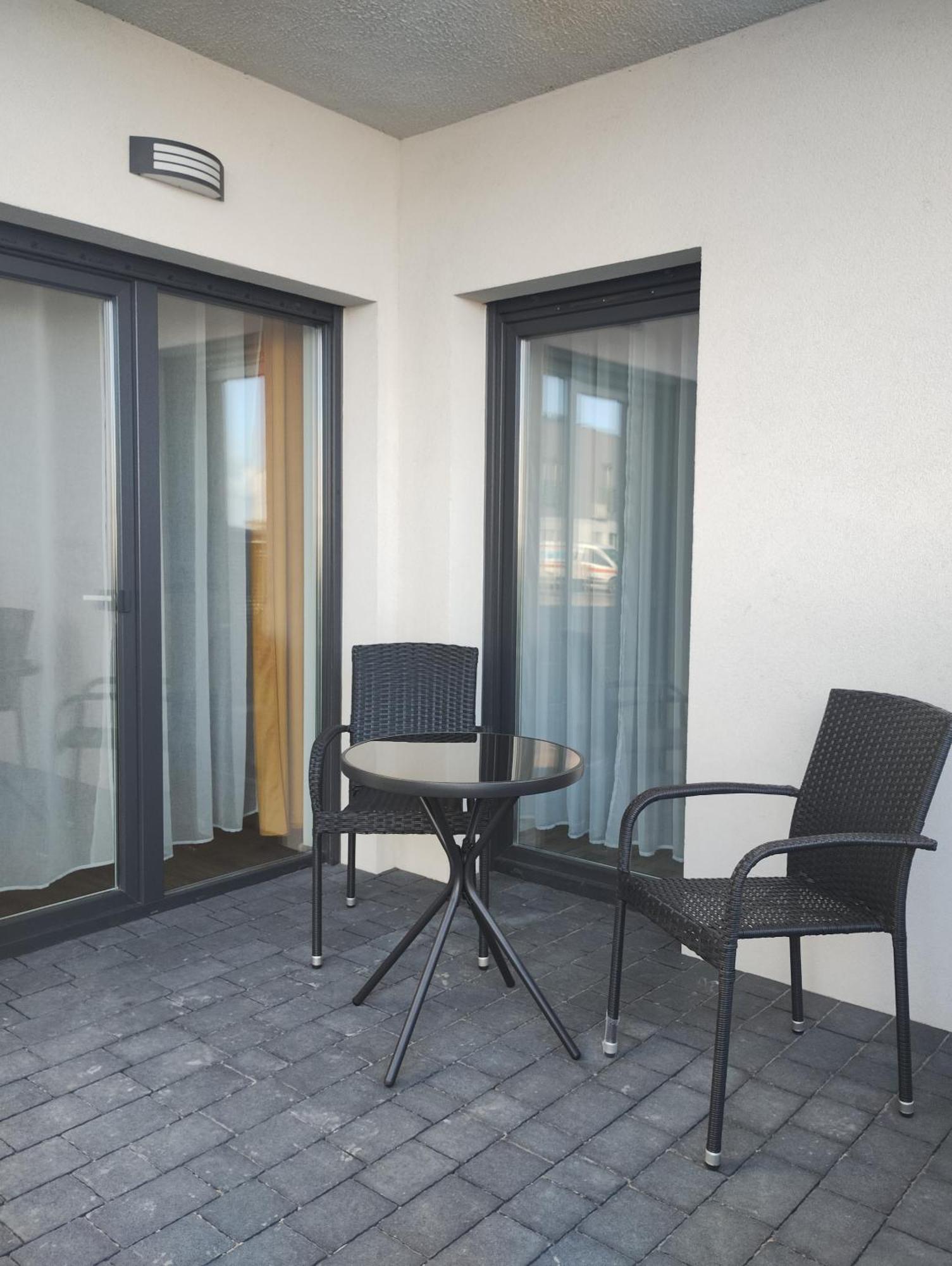 Apartament Sunset Leszno Leszno  Buitenkant foto